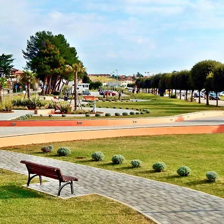 Flat With Terrace And Garden Apartman Umag