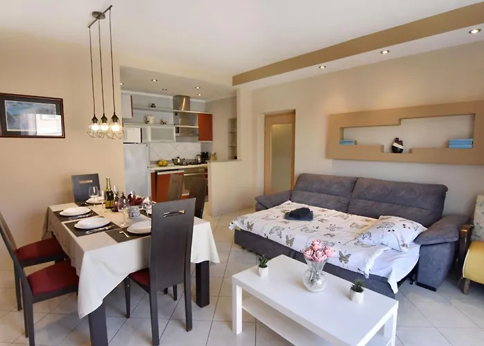 Flat With Terrace And Garden Appartement