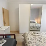 Flat With Terrace And Garden